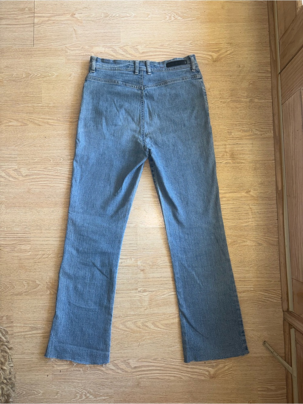 Jeans - Picture 5 of 6
